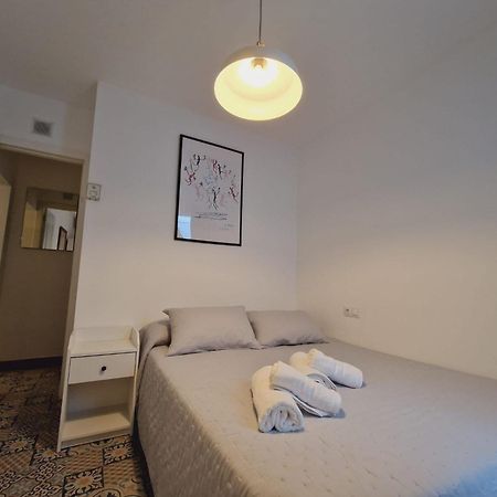 Apartment On The Beach Málaga Esterno foto