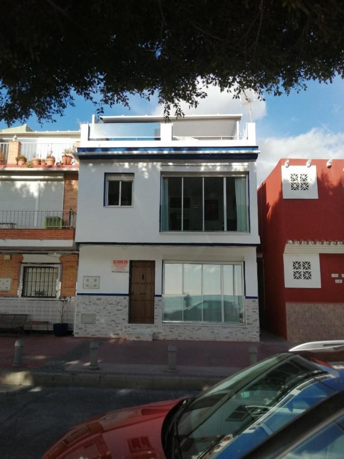Apartment On The Beach Málaga Esterno foto